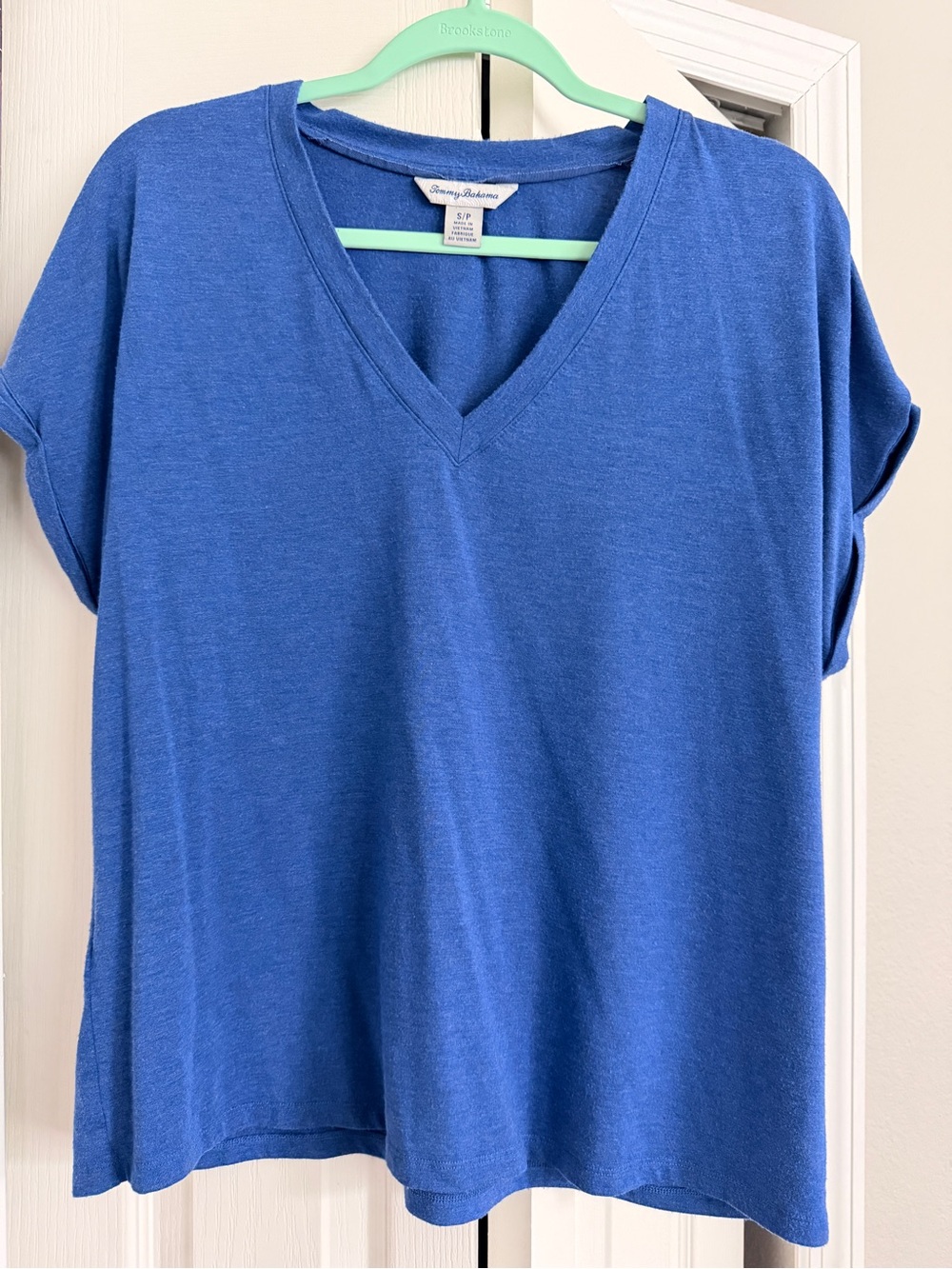 Tommy Bahama Royal Blue V-Neck Short Sleeve Tee